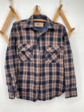 ⭐️1980s Vintage Navy and Cream Plaid Button-Down Shirt Wool